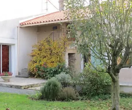 L'aubinoise Saint-Aubin-la-Plaine